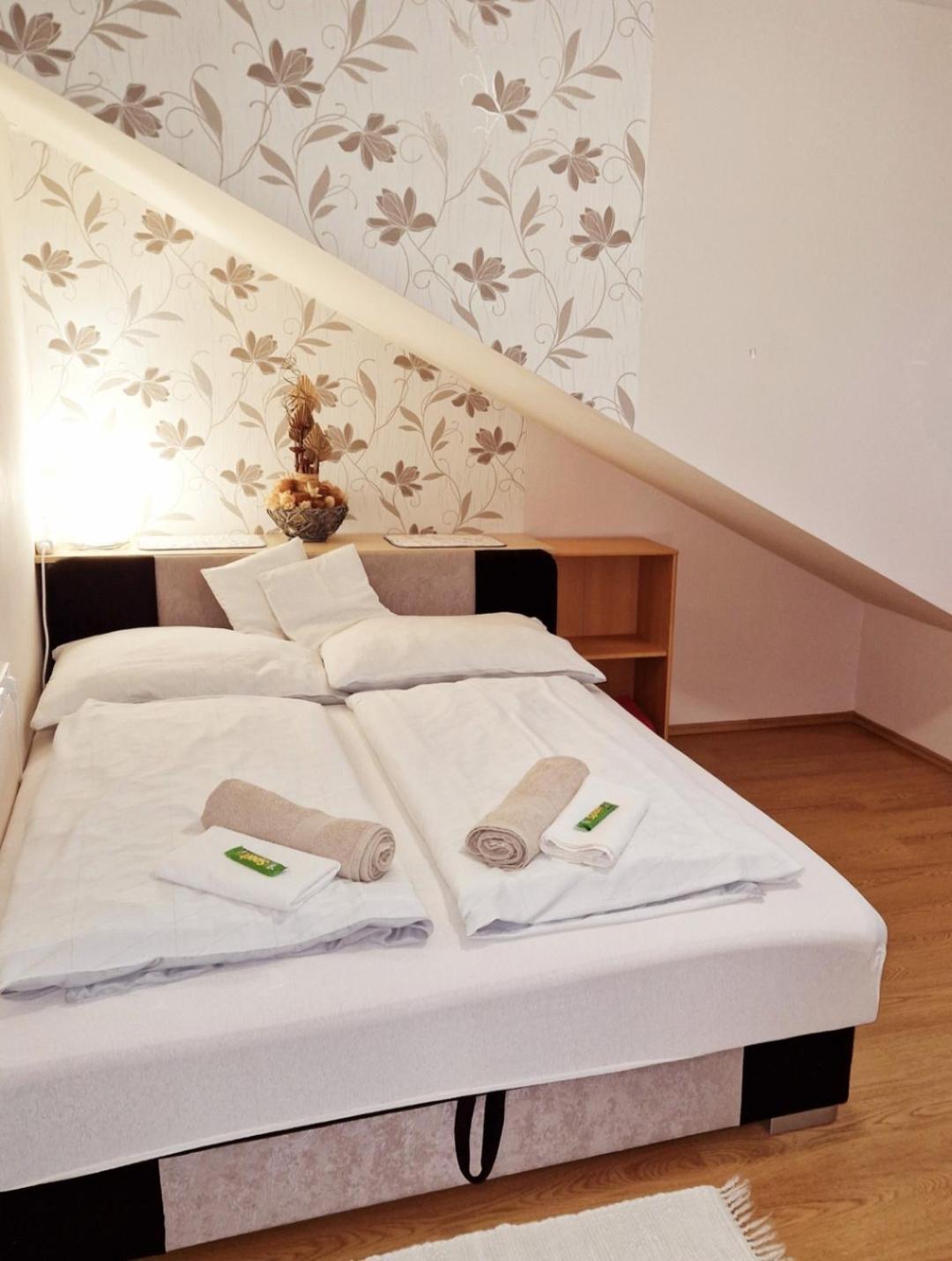 Béri Apartman Siófok Esterno foto